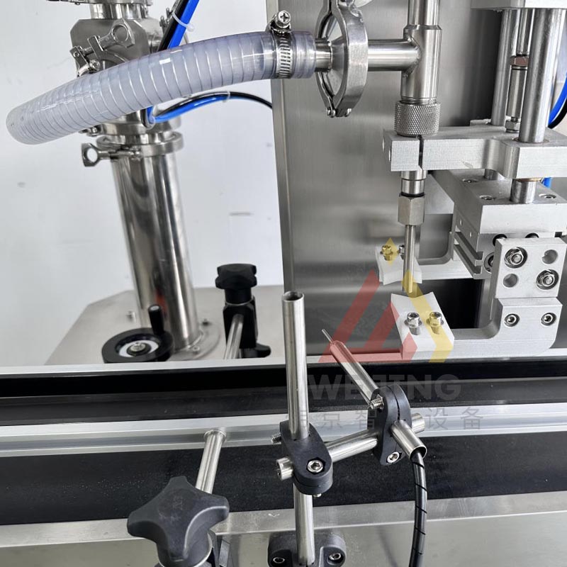 อัตโนมัติ 5 ลิตร 15 ลิตร 20 ลิตร 25 ลิตรเครื่องบรรจุกระป๋องบรรจุของเหลว