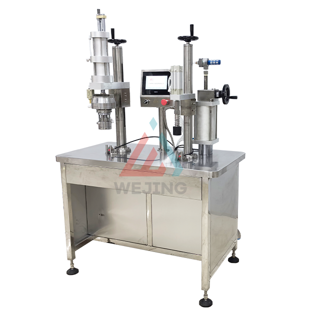 Sprzedam p&oacute;łautomatyczną maszynę do napełniania aerozoli workiem na zaworze 