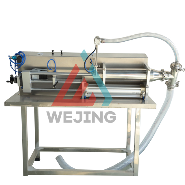 Kompakt og effektiv sm&aring;skala vandret p&aring;fyldningsmaskine