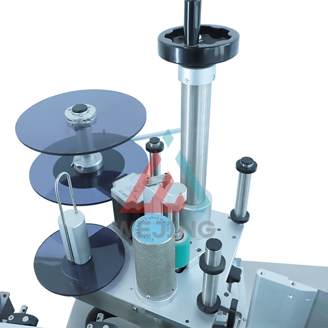 Automatyczna maszyna do etykietowania butelek okrągłych 