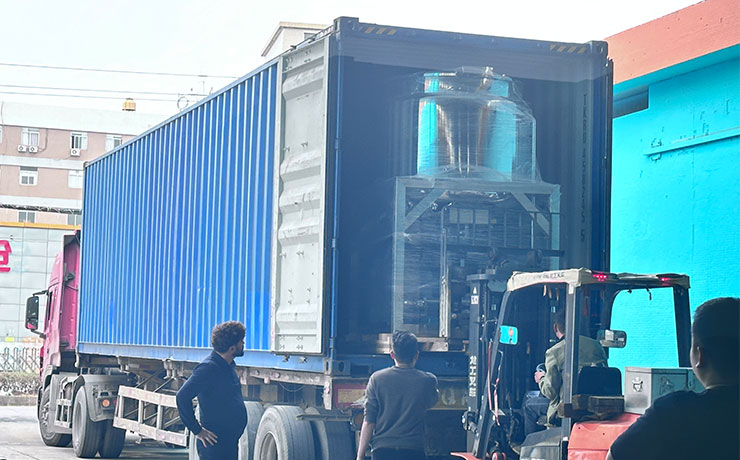 M&aacute;y đồng nhất v&agrave; nhũ h&oacute;a.jpg