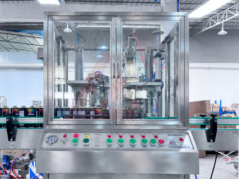 QGJ70 Автоматтык майлоочу аэрозоль толтуруу линиясы - Жогорку тактык &plusmn;1% мүнөтүнө 60-70 банка